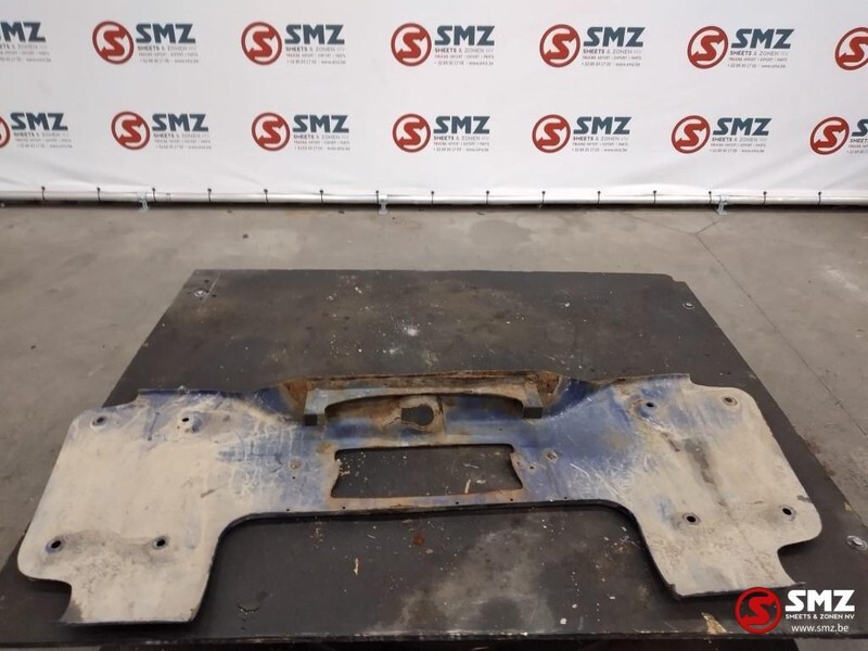MAN Occ bumper MAN TGA 81416105663 - Bamperis - Sunkvežimis: foto 3 MAN Occ bumper MAN TGA 81416105663 - Bamperis - Sunkvežimis: foto 3