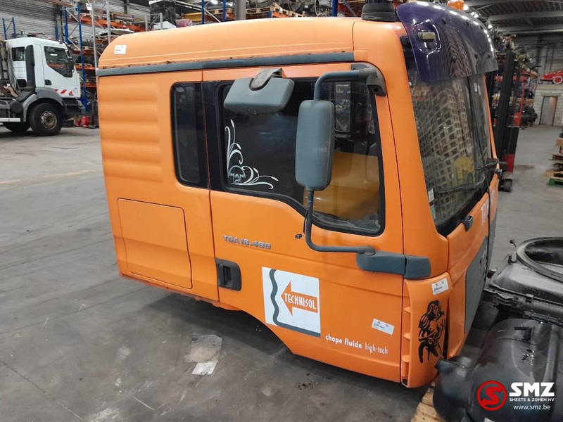 MAN Occ cabine MAN - Kabina ir interjeras - Sunkvežimis: foto 1 MAN Occ cabine MAN - Kabina ir interjeras - Sunkvežimis: foto 1