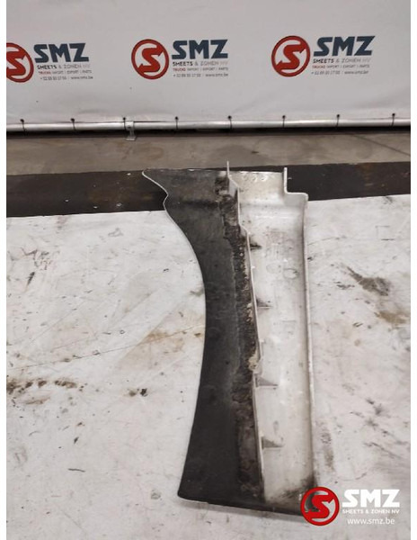 MAN Occ spatbord vooraan rechts MAN - Kėbulas ir išorė - Sunkvežimis: foto 2 MAN Occ spatbord vooraan rechts MAN - Kėbulas ir išorė - Sunkvežimis: foto 2