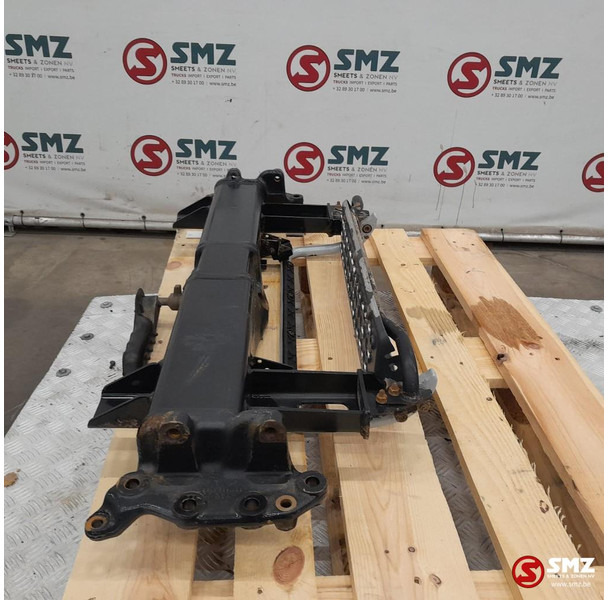 MAN Occ voorframe MAN - Bamperis - Sunkvežimis: foto 3 MAN Occ voorframe MAN - Bamperis - Sunkvežimis: foto 3