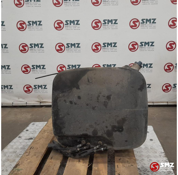 Mercedes-Benz Occ AdBluetank 95L Mercedes - Kuro sistema - Sunkvežimis: foto 3 Mercedes-Benz Occ AdBluetank 95L Mercedes - Kuro sistema - Sunkvežimis: foto 3