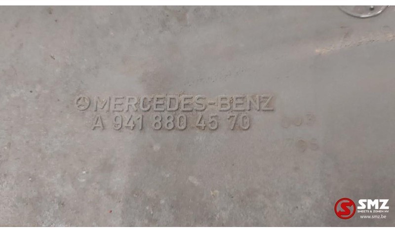 Mercedes-Benz Occ Bumperhoek links Mercedes Actros MP1 - Bamperis kampas - Sunkvežimis: foto 3 Mercedes-Benz Occ Bumperhoek links Mercedes Actros MP1 - Bamperis kampas - Sunkvežimis: foto 3