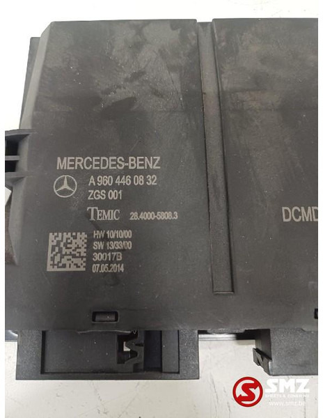 Mercedes-Benz Occ ECU linkerdeur besturingseenheid Mercedes - Valdymo blokas - Sunkvežimis: foto 3 Mercedes-Benz Occ ECU linkerdeur besturingseenheid Mercedes - Valdymo blokas - Sunkvežimis: foto 3