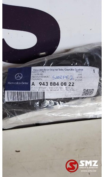 Mercedes-Benz Occ Spatbord cover achter rechts Actros - Kėbulas ir išorė - Sunkvežimis: foto 4 Mercedes-Benz Occ Spatbord cover achter rechts Actros - Kėbulas ir išorė - Sunkvežimis: foto 4