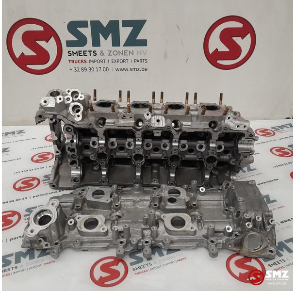 Variklis ir dalys - Lengvasis automobilis Mercedes-Benz Occ cilinderkop + kleppendeksel links AMG C63S Mer: foto 6