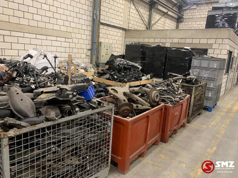 Mercedes-Benz Occ lot van Mercedes Personenwagen + 6000 stuks !! - Kėbulas ir išorė - Lengvasis automobilis: foto 5 Mercedes-Benz Occ lot van Mercedes Personenwagen + 6000 stuks !! - Kėbulas ir išorė - Lengvasis automobilis: foto 5