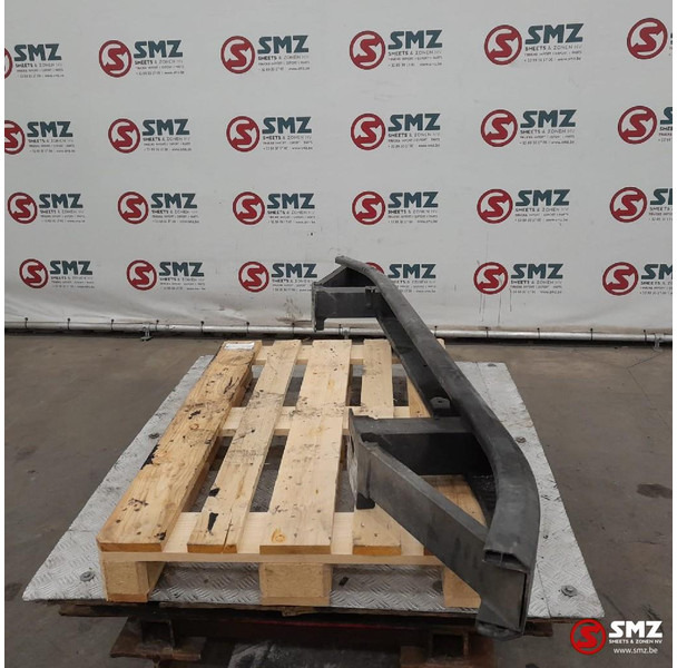 Mercedes-Benz Occ onderrijdbeveiliging Mercedes - Bamperis - Sunkvežimis: foto 4 Mercedes-Benz Occ onderrijdbeveiliging Mercedes - Bamperis - Sunkvežimis: foto 4