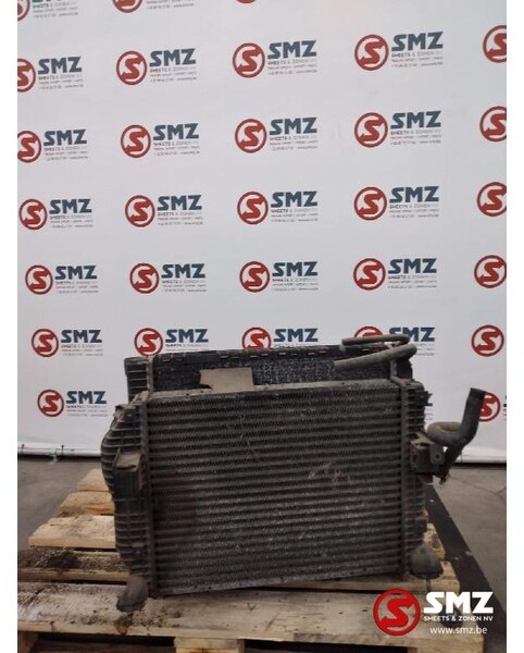 Mercedes-Benz Occ radiator+intercooler+ventilatorhuis Mercedes A - Radiatorius - Sunkvežimis: foto 1 Mercedes-Benz Occ radiator+intercooler+ventilatorhuis Mercedes A - Radiatorius - Sunkvežimis: foto 1