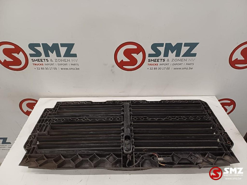 Mercedes-Benz Occ radiatorrooster Mercedes - Radiatorius - Sunkvežimis: foto 2 Mercedes-Benz Occ radiatorrooster Mercedes - Radiatorius - Sunkvežimis: foto 2