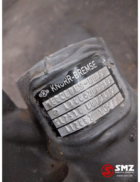 Mercedes-Benz Occ remklauw rechts Mercedes - Stabdžių suportas - Sunkvežimis: foto 3 Mercedes-Benz Occ remklauw rechts Mercedes - Stabdžių suportas - Sunkvežimis: foto 3