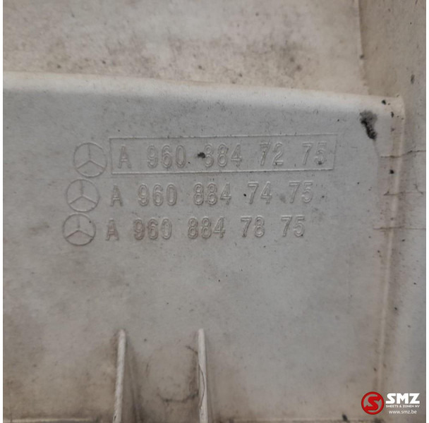 Mercedes-Benz Occ spatbord links Mercedes - Kėbulas ir išorė - Sunkvežimis: foto 3 Mercedes-Benz Occ spatbord links Mercedes - Kėbulas ir išorė - Sunkvežimis: foto 3