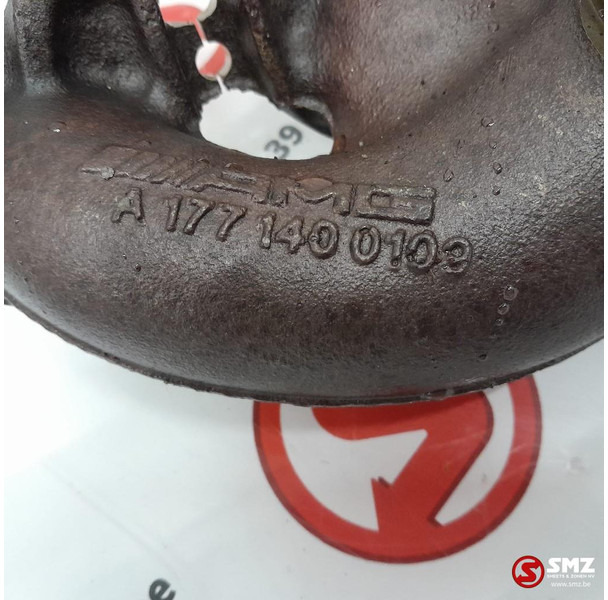 Mercedes-Benz Occ uitlaatspruitstuk links AMG C63S Mercedes - Variklis ir dalys - Lengvasis automobilis: foto 5 Mercedes-Benz Occ uitlaatspruitstuk links AMG C63S Mercedes - Variklis ir dalys - Lengvasis automobilis: foto 5