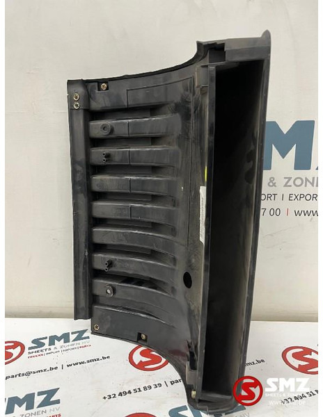 Mercedes-Benz Windgeleider rechts mercedes MK, NG, SK - Aerodinamika/ Spoileris - Sunkvežimis: foto 4 Mercedes-Benz Windgeleider rechts mercedes MK, NG, SK - Aerodinamika/ Spoileris - Sunkvežimis: foto 4