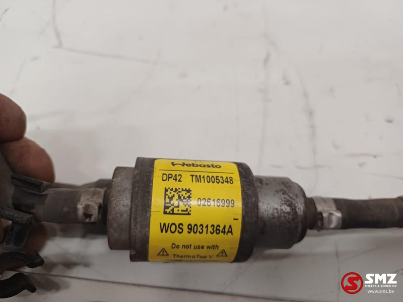 Renault Occ brandstofdoseerpomp DP42 Webasto - Kuro sistema - Sunkvežimis: foto 4 Renault Occ brandstofdoseerpomp DP42 Webasto - Kuro sistema - Sunkvežimis: foto 4