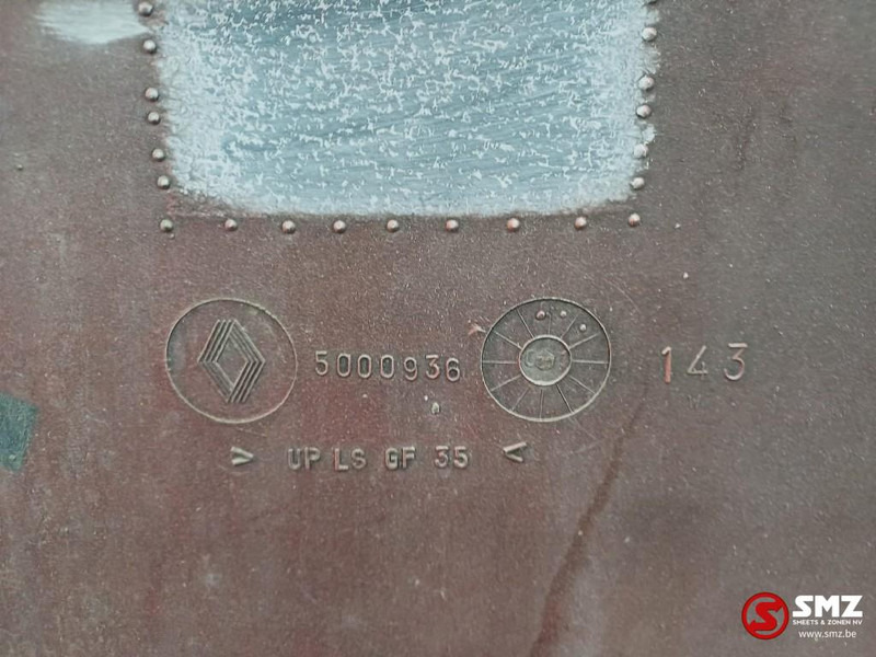 Renault Occ opstapbak rechts Renault - Kabina ir interjeras - Sunkvežimis: foto 3 Renault Occ opstapbak rechts Renault - Kabina ir interjeras - Sunkvežimis: foto 3