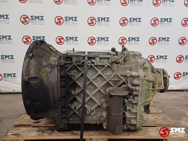 Renault Occ versnellingsbak voor onderdelen AT2412C Renaul - Pavarų dėžė - Sunkvežimis: foto 1 Renault Occ versnellingsbak voor onderdelen AT2412C Renaul - Pavarų dėžė - Sunkvežimis: foto 1