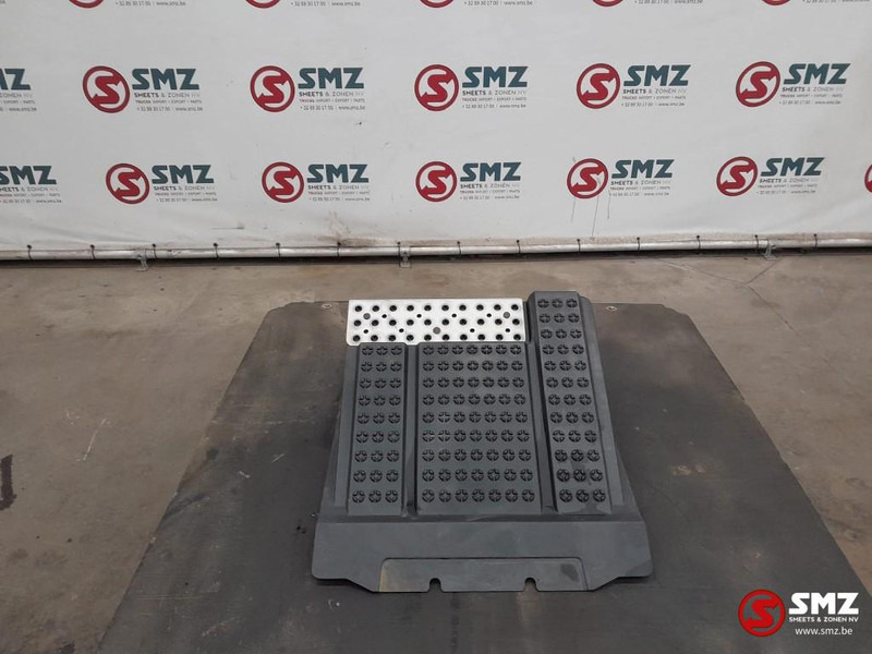 Scania Occ batterijdeksel Scania - Rėmas/ Važiuoklė - Sunkvežimis: foto 1 Scania Occ batterijdeksel Scania - Rėmas/ Važiuoklė - Sunkvežimis: foto 1