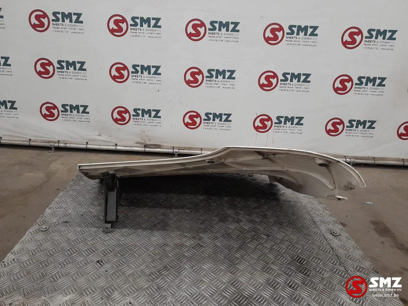 Scania Occ cabinespoiler rechtsboven Scania - Aerodinamika/ Spoileris - Sunkvežimis: foto 4 Scania Occ cabinespoiler rechtsboven Scania - Aerodinamika/ Spoileris - Sunkvežimis: foto 4