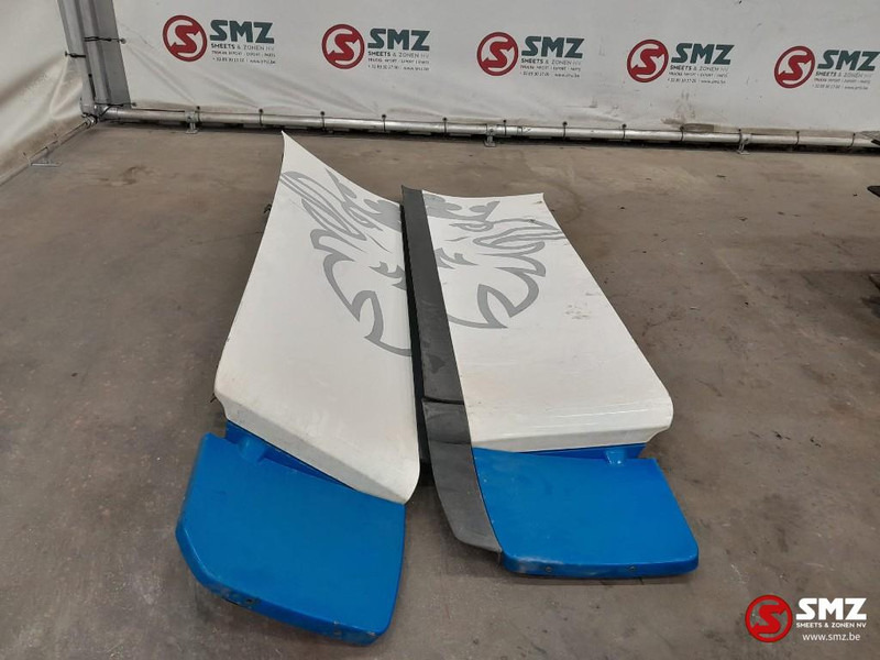 Scania Occ set cabinespoilers links + rechts Scania - Aerodinamika/ Spoileris - Sunkvežimis: foto 1 Scania Occ set cabinespoilers links + rechts Scania - Aerodinamika/ Spoileris - Sunkvežimis: foto 1