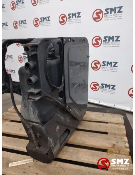 Volvo Occ AdBlue tank Volvo FH Euro 5 20856473 - Kuro sistema - Sunkvežimis: foto 3 Volvo Occ AdBlue tank Volvo FH Euro 5 20856473 - Kuro sistema - Sunkvežimis: foto 3
