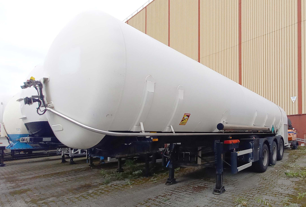 GOFA Gas tank semi-trailer cryogenic used for nitrogen, argon, oxygen, LIN, LOX, LAR - Puspriekabė cisterna: foto 2 GOFA Gas tank semi-trailer cryogenic used for nitrogen, argon, oxygen, LIN, LOX, LAR - Puspriekabė cisterna: foto 2