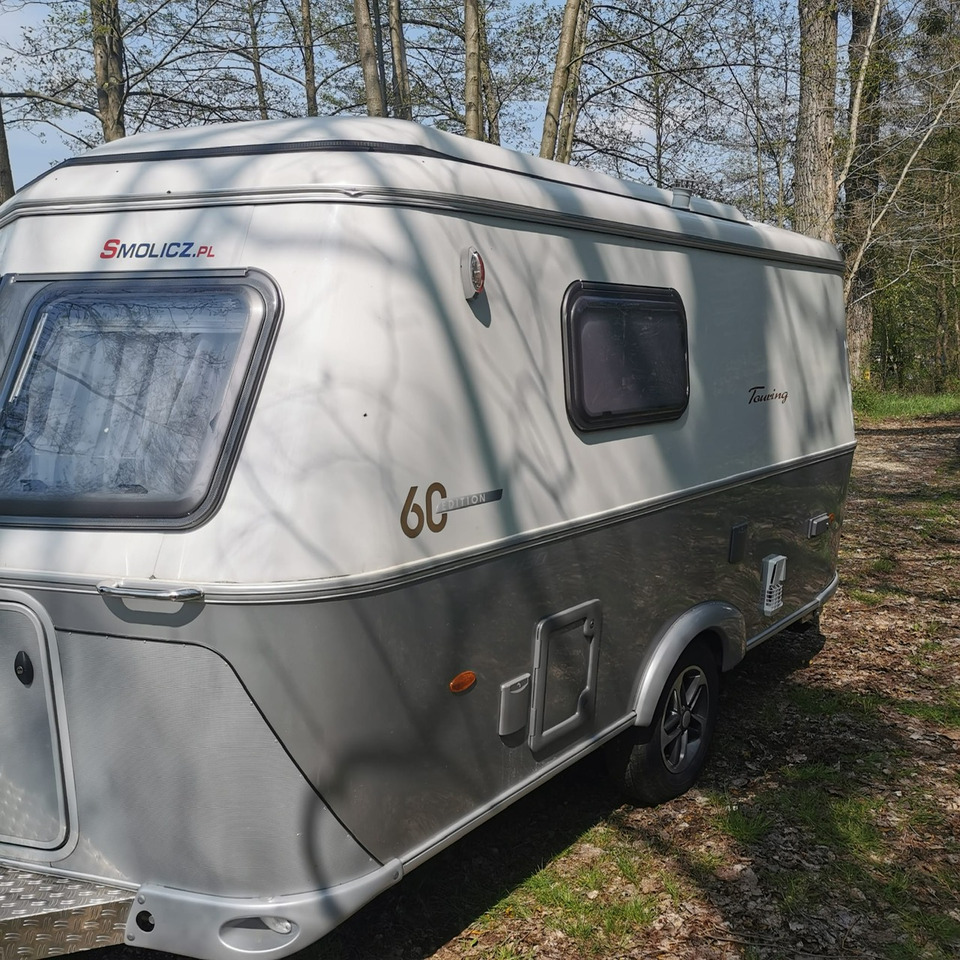 Eriba Triton 430 60 Jahre Edition 2022 - Prikabinamas namelis: foto 3 Eriba Triton 430 60 Jahre Edition 2022 - Prikabinamas namelis: foto 3