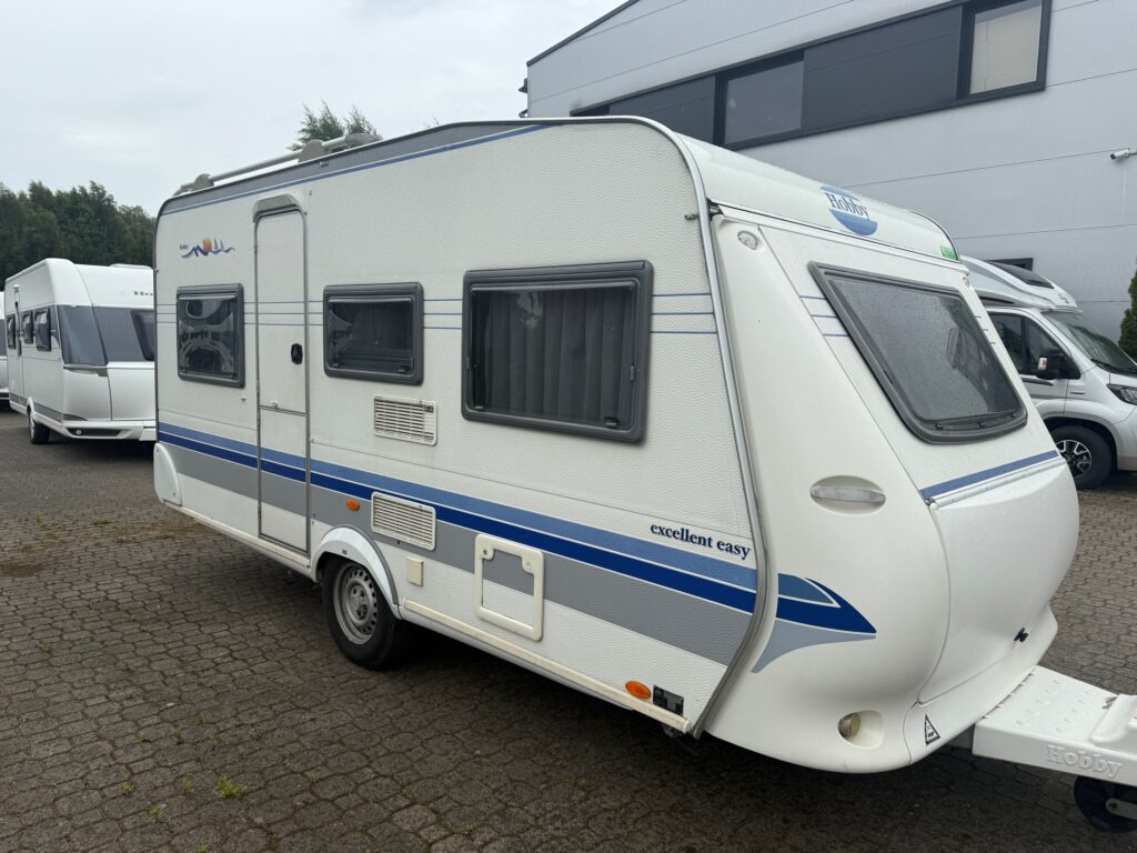 Hobby 450 UF Excellent Easy 2003 - Prikabinamas namelis: foto 1 Hobby 450 UF Excellent Easy 2003 - Prikabinamas namelis: foto 1