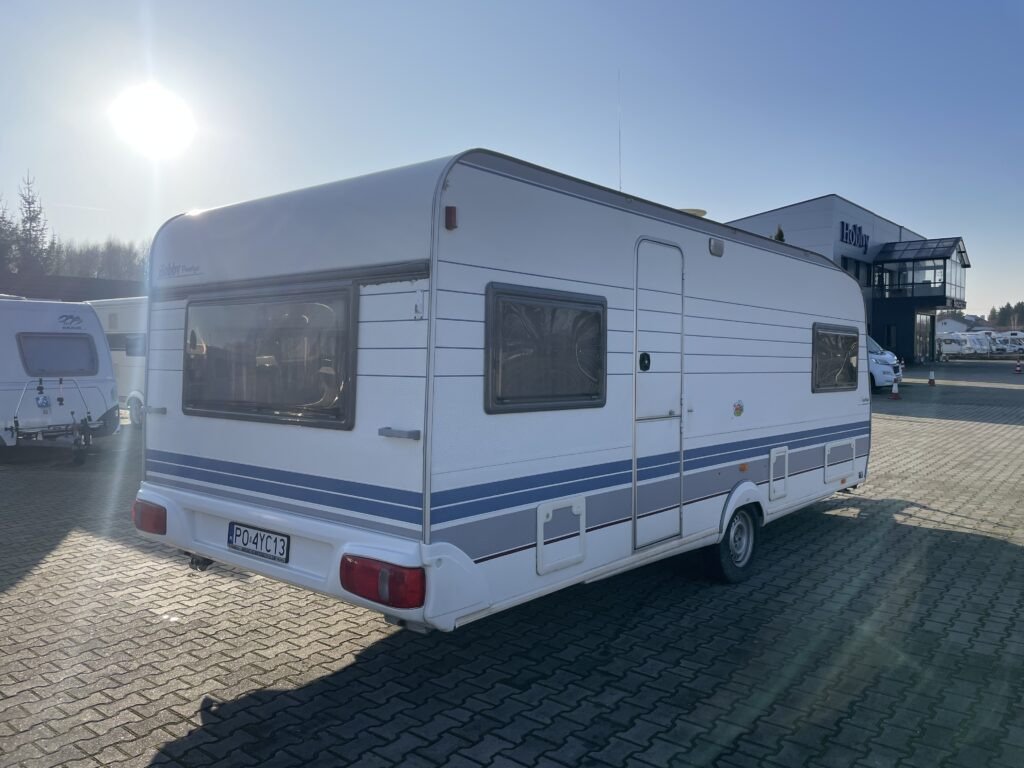 Hobby 560 UL Prestige 1998 - Prikabinamas namelis: foto 4 Hobby 560 UL Prestige 1998 - Prikabinamas namelis: foto 4