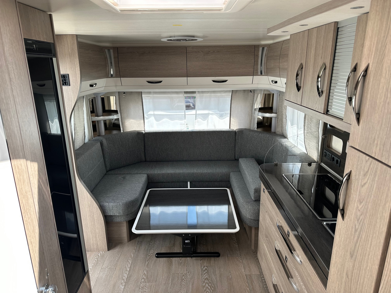 Hobby 560 UL Prestige 2023 - Prikabinamas namelis: foto 5 Hobby 560 UL Prestige 2023 - Prikabinamas namelis: foto 5