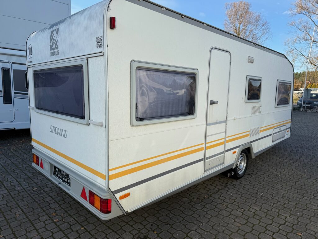 Knaus Südwind 530 - Prikabinamas namelis: foto 4 Knaus Südwind 530 - Prikabinamas namelis: foto 4