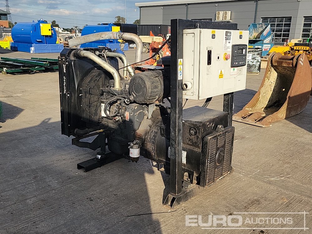 100kVA Generator, Iveco Engine - Elektrinis generatorius: foto 3 100kVA Generator, Iveco Engine - Elektrinis generatorius: foto 3