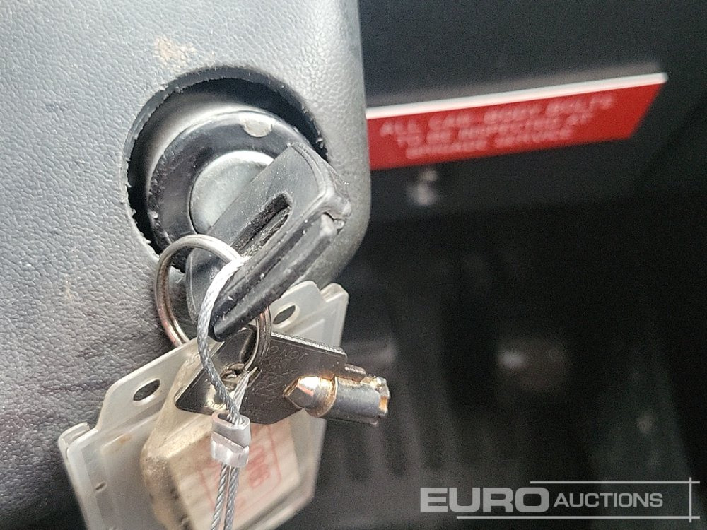 Gaisrinė mašina 2002 MAN 4x2 Fire Engine, Automatic Gearbox (Reg. Docs. Available): foto 41