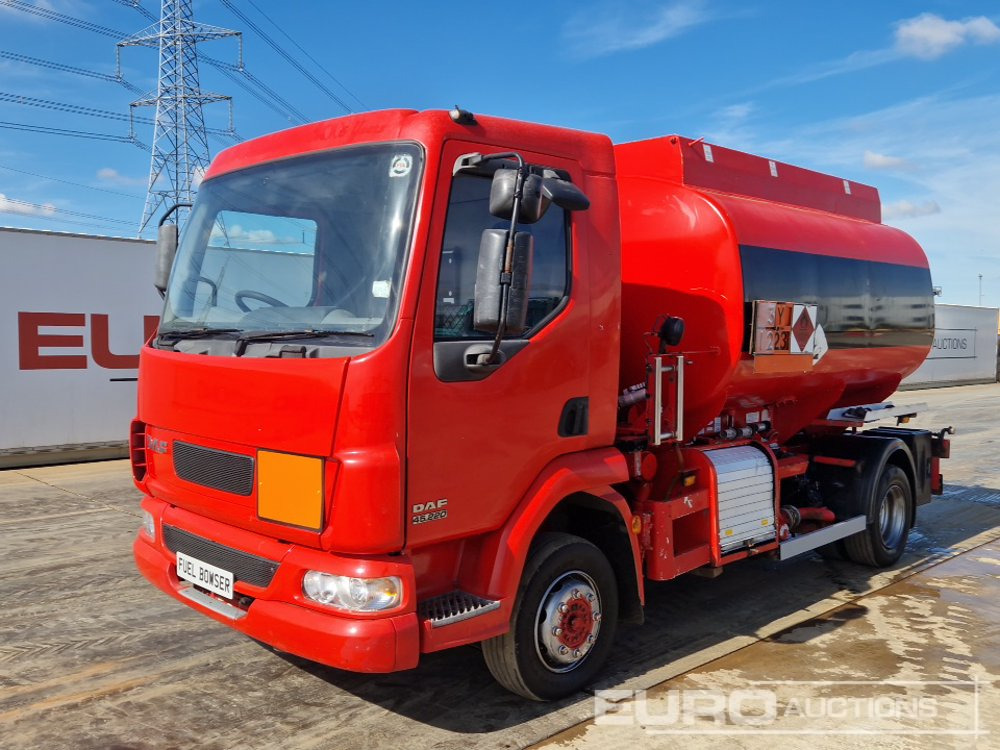 2003 DAF LF45-220 - Autocisterna: foto 1 2003 DAF LF45-220 - Autocisterna: foto 1