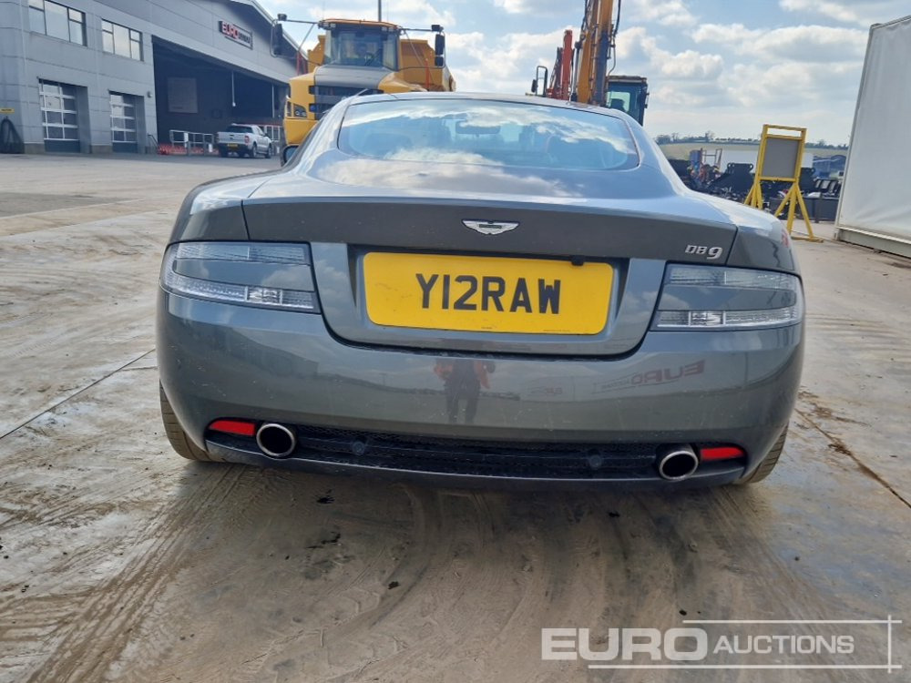 2004 Aston Martin DB9 - Lengvasis automobilis: foto 4 2004 Aston Martin DB9 - Lengvasis automobilis: foto 4
