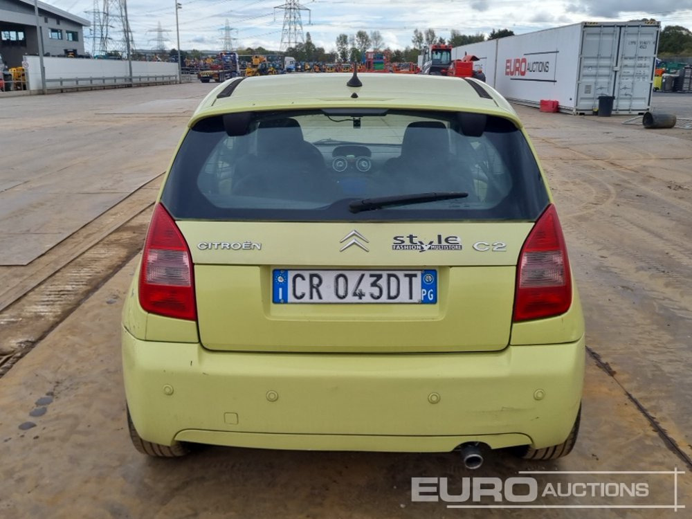 2004 Citroen C2 - Lengvasis automobilis: foto 4 2004 Citroen C2 - Lengvasis automobilis: foto 4