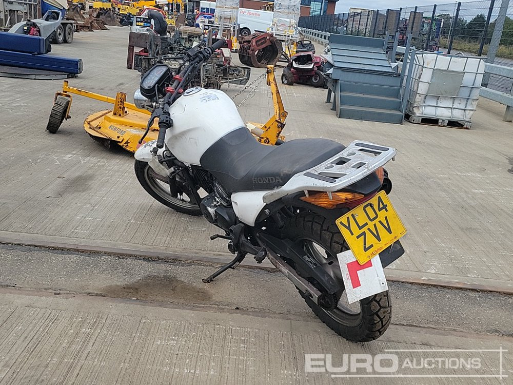 2004 Honda XL125 - Motociklas: foto 3 2004 Honda XL125 - Motociklas: foto 3