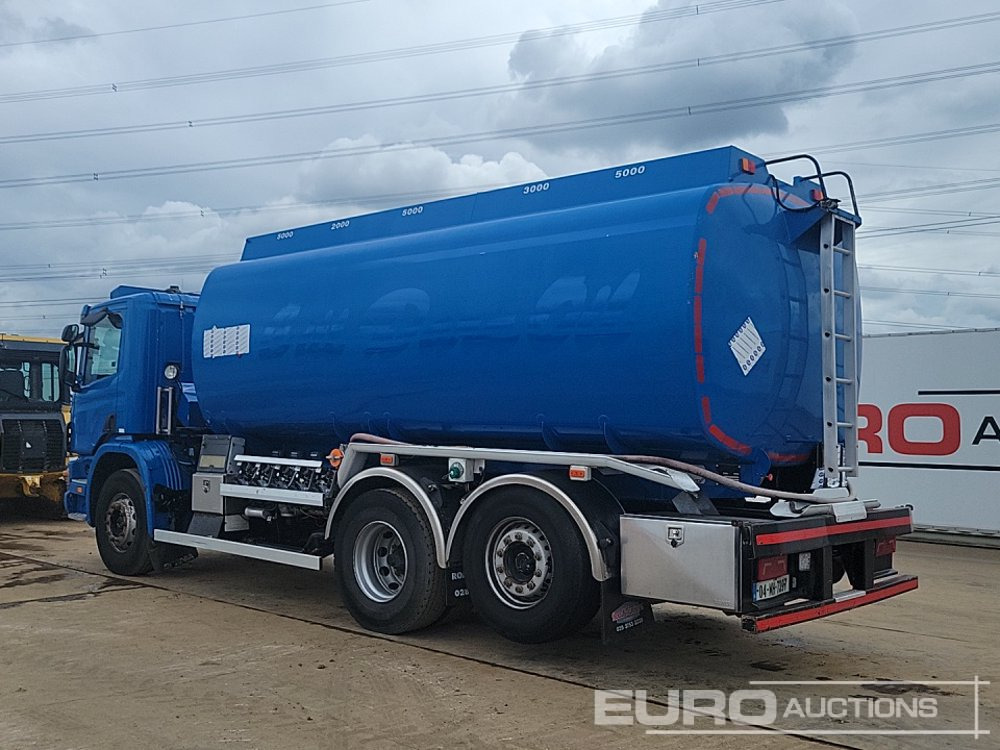 2004 Scania 94D - Autocisterna: foto 3 2004 Scania 94D - Autocisterna: foto 3