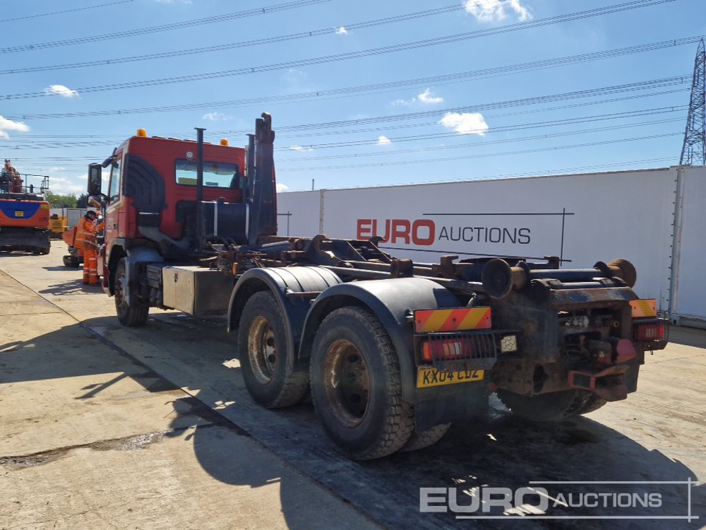 2004 Volvo FM12 420 - Hook-lift sunkvežimis: foto 3 2004 Volvo FM12 420 - Hook-lift sunkvežimis: foto 3