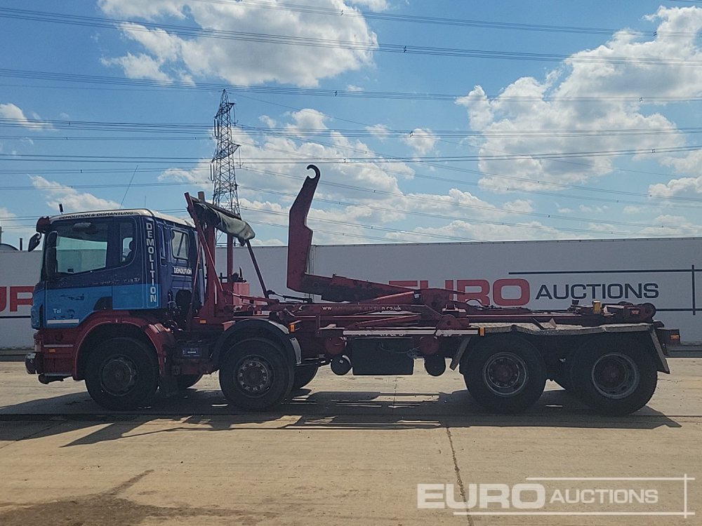 2005 Scania P380 - Hook-lift sunkvežimis: foto 2 2005 Scania P380 - Hook-lift sunkvežimis: foto 2