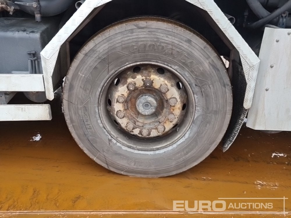 Autocisterna 2005 Scania R124: foto 10 Autocisterna 2005 Scania R124: foto 10