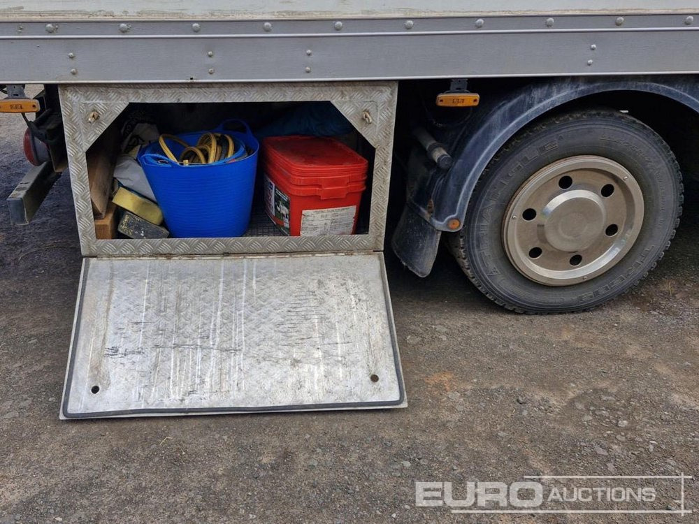 2006 DAF 45.150 - Gyvulių pervežimo sunkvežimis: foto 5 2006 DAF 45.150 - Gyvulių pervežimo sunkvežimis: foto 5