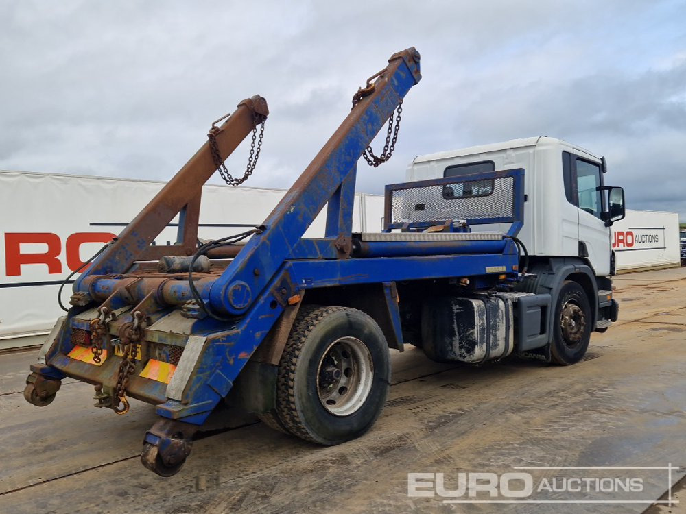 2006 Scania P230 - Nuožulnaus pakėlimo ant platformos sunkvežimis: foto 5 2006 Scania P230 - Nuožulnaus pakėlimo ant platformos sunkvežimis: foto 5