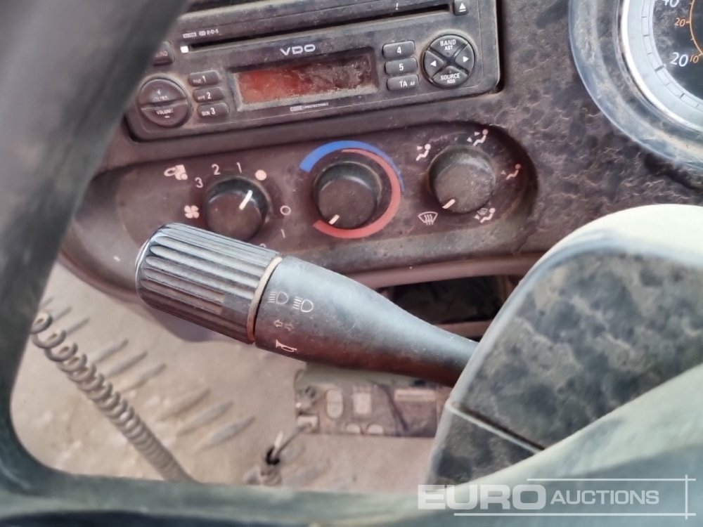 Nuožulnaus pakėlimo ant platformos sunkvežimis 2007 DAF LF: foto 43