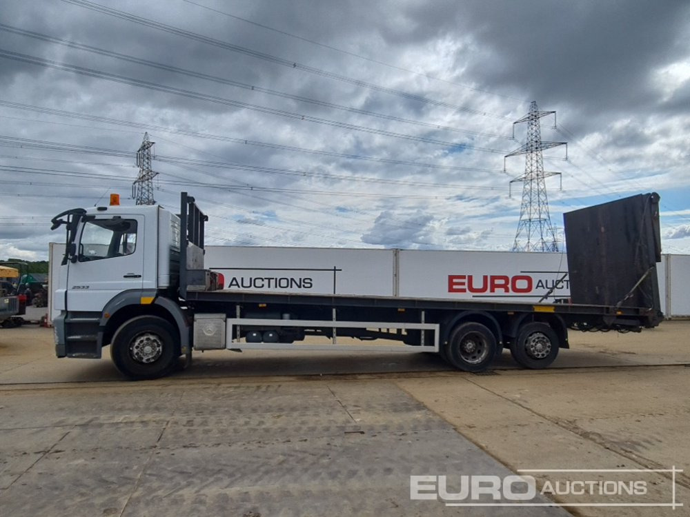 2008 Mercedes Axor 2533 - Platforminis/ Bortinis sunkvežimis: foto 2 2008 Mercedes Axor 2533 - Platforminis/ Bortinis sunkvežimis: foto 2