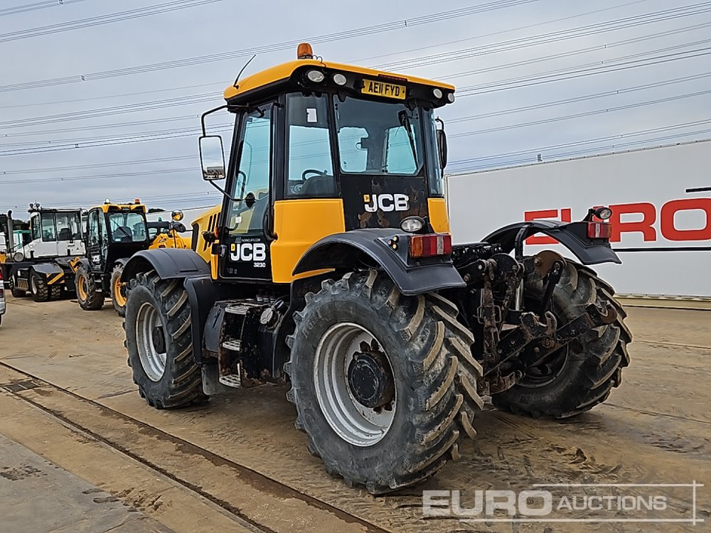 2011 JCB Fastrac 3230 - Traktorius: foto 3 2011 JCB Fastrac 3230 - Traktorius: foto 3