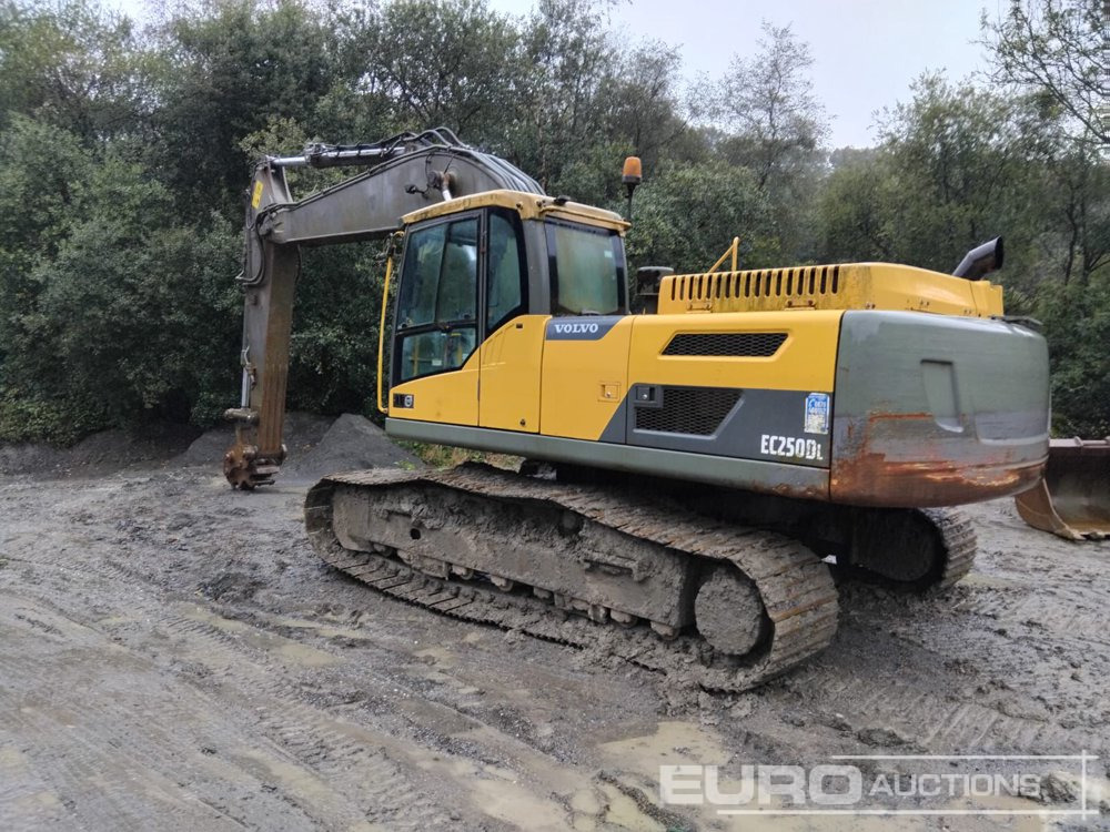 2011 Volvo EC250DL - Vikšrinis ekskavatorius: foto 2 2011 Volvo EC250DL - Vikšrinis ekskavatorius: foto 2