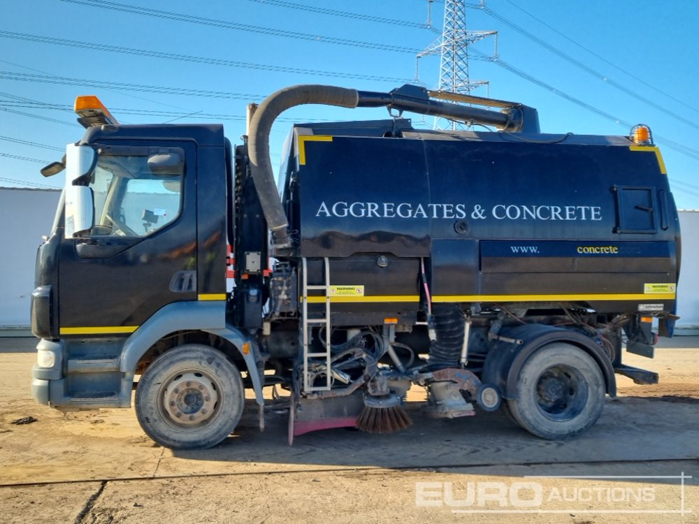 2012 DAF LF55.220 - Gatvių šlavimo mašina: foto 2 2012 DAF LF55.220 - Gatvių šlavimo mašina: foto 2