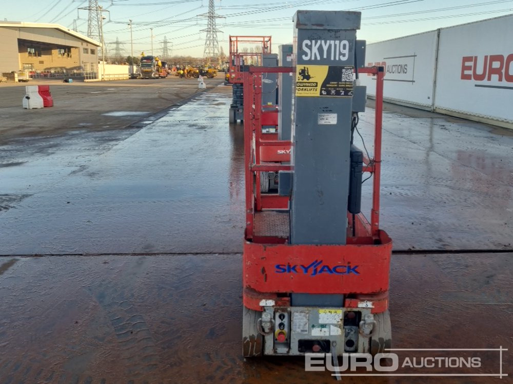 2012 SkyJack SJ16 - Kėlimo platforma: foto 4 2012 SkyJack SJ16 - Kėlimo platforma: foto 4