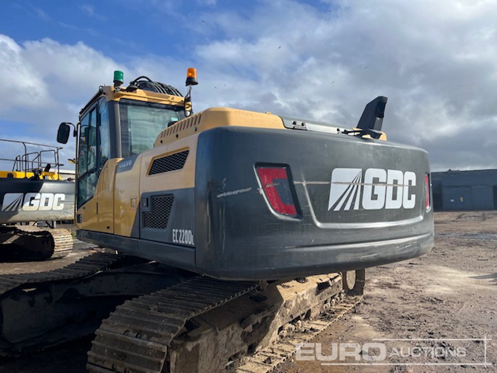2012 Volvo EC220DL - Vikšrinis ekskavatorius: foto 5 2012 Volvo EC220DL - Vikšrinis ekskavatorius: foto 5