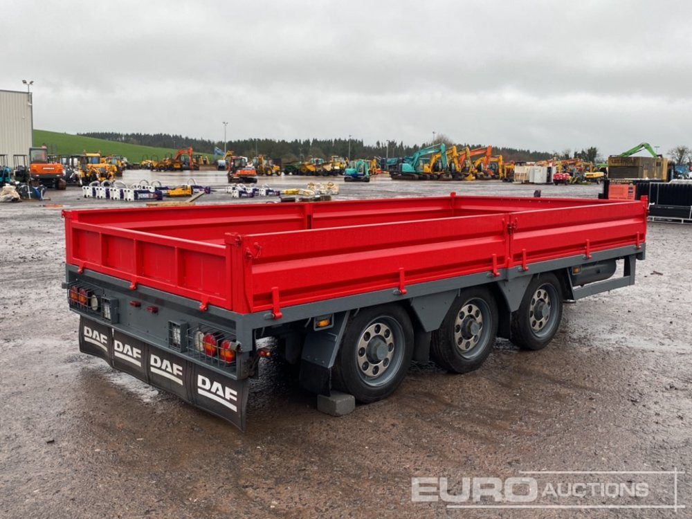 2013 Dooley 10 Ton Tri-Axle Drop Side Drag Trailer - Platforminė/ Bortinė priekaba: foto 3 2013 Dooley 10 Ton Tri-Axle Drop Side Drag Trailer - Platforminė/ Bortinė priekaba: foto 3